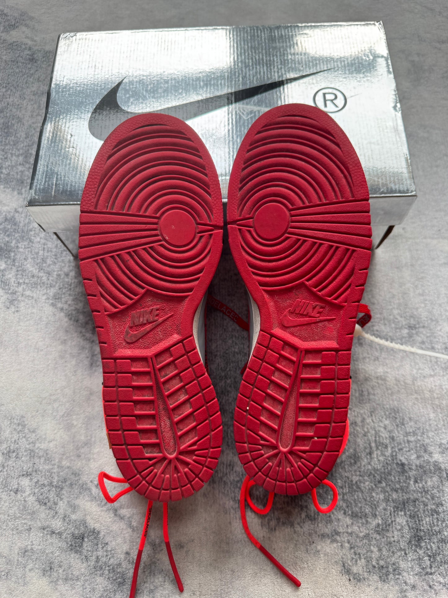 Nike Dunk low Off White University Red