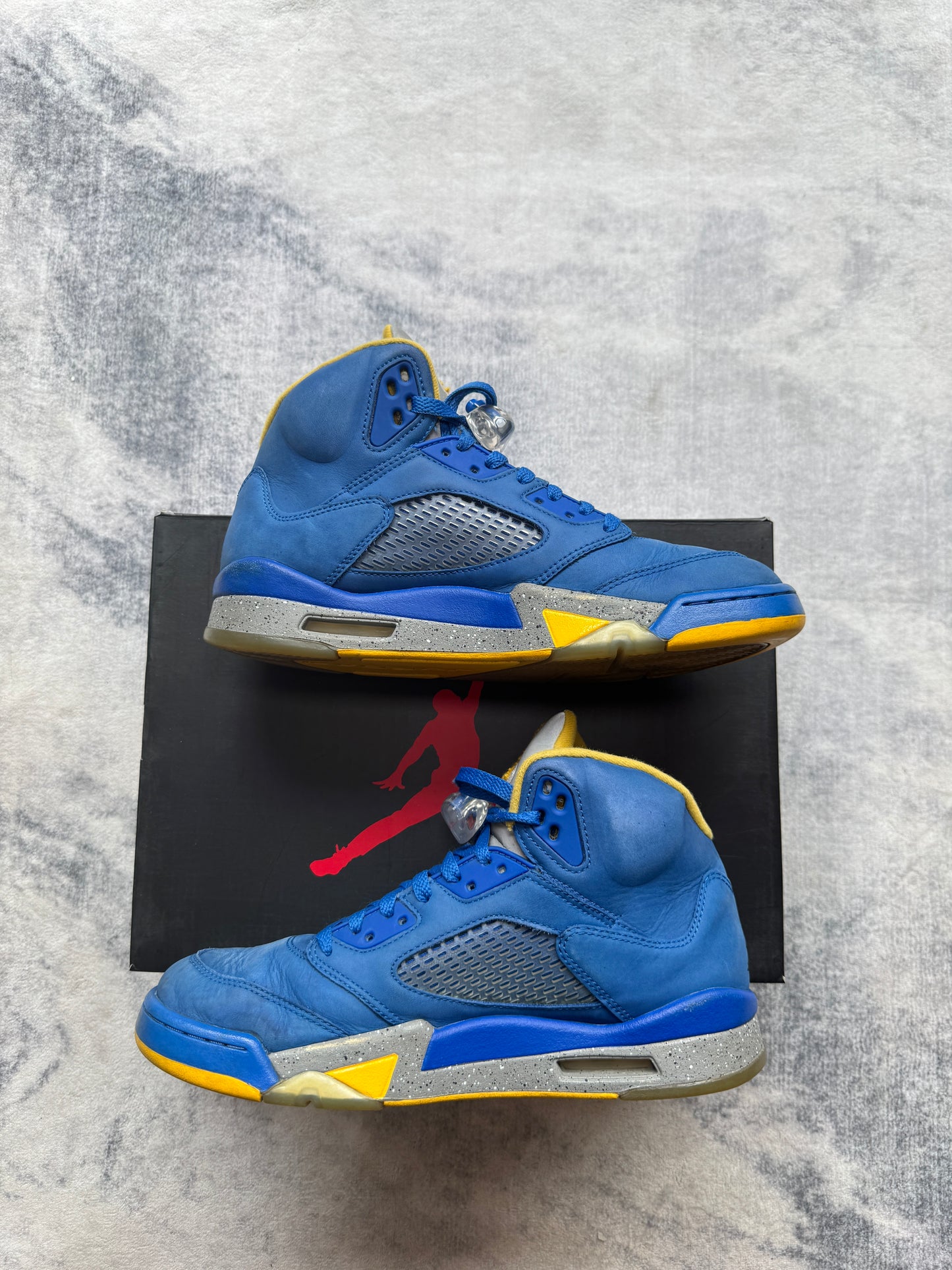Jordan 5 Michigan