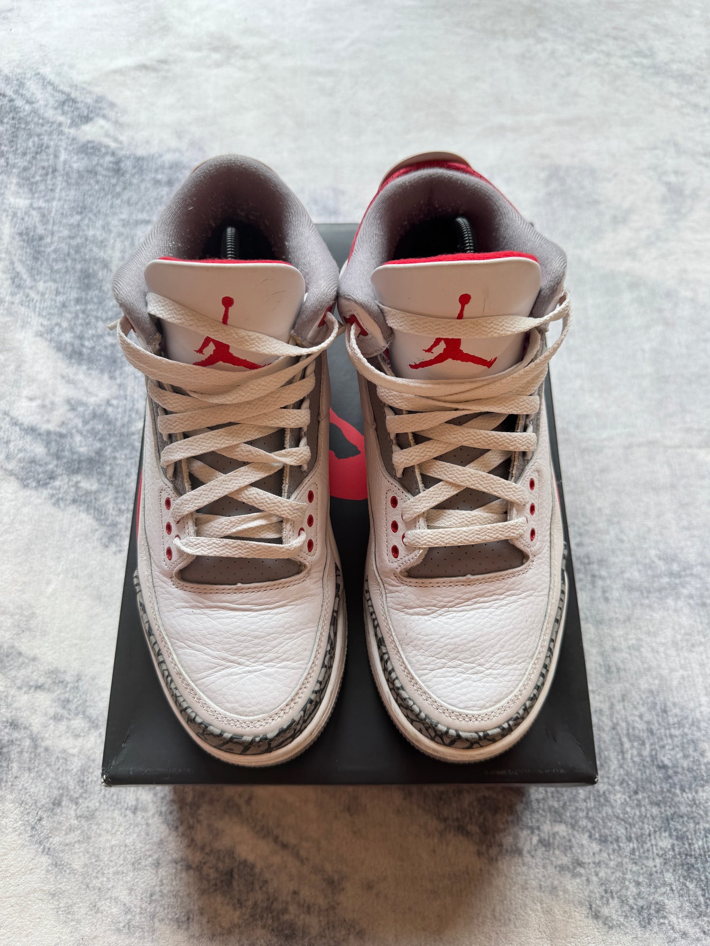 Jordan 3 Fire Red