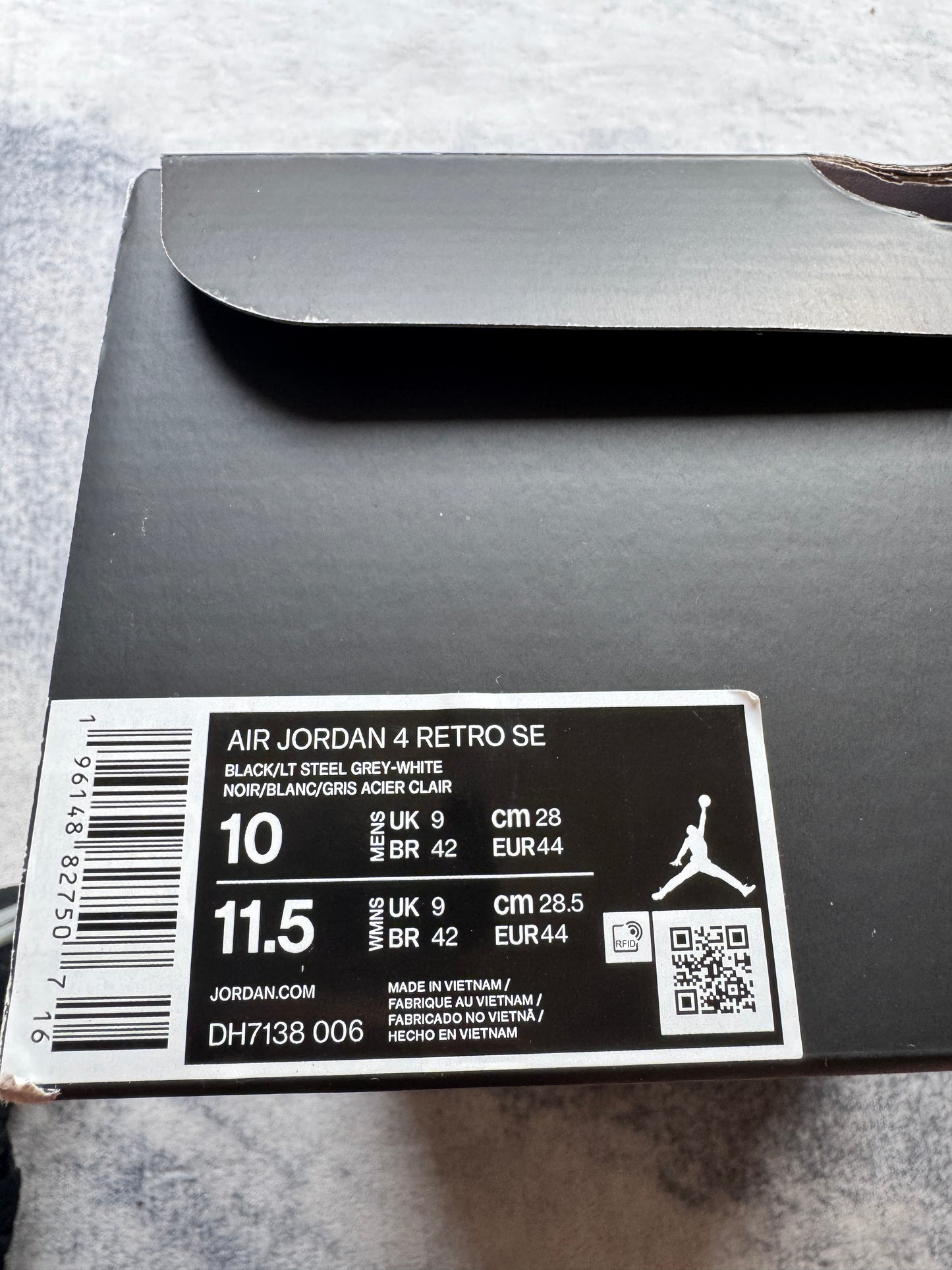 Jordan 4 Black Canvas