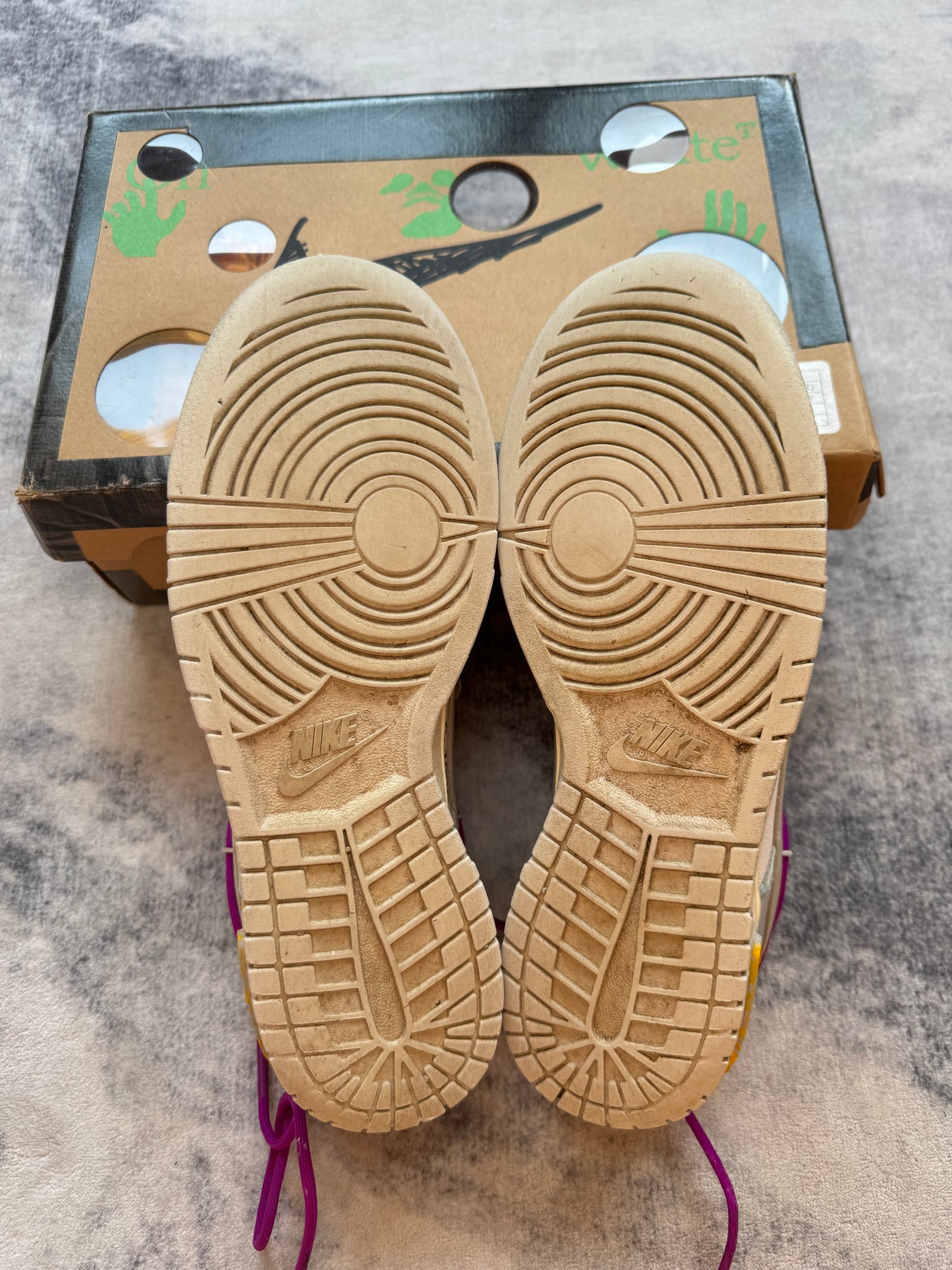 Nike Dunk Low Off White Lot 21