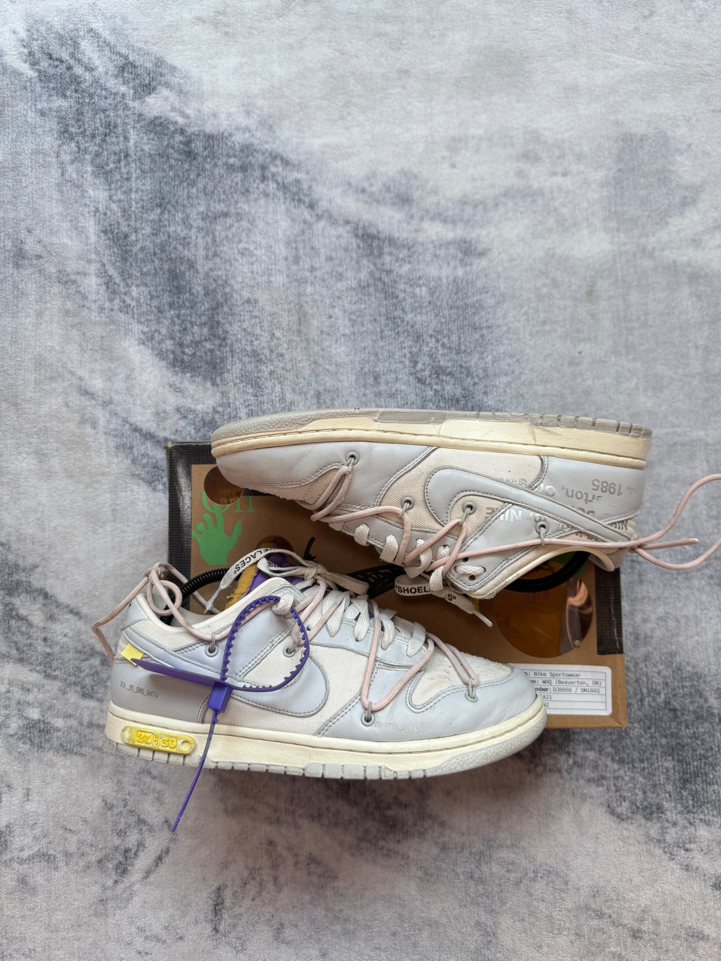Nike Dunk Low Off White Lot 24