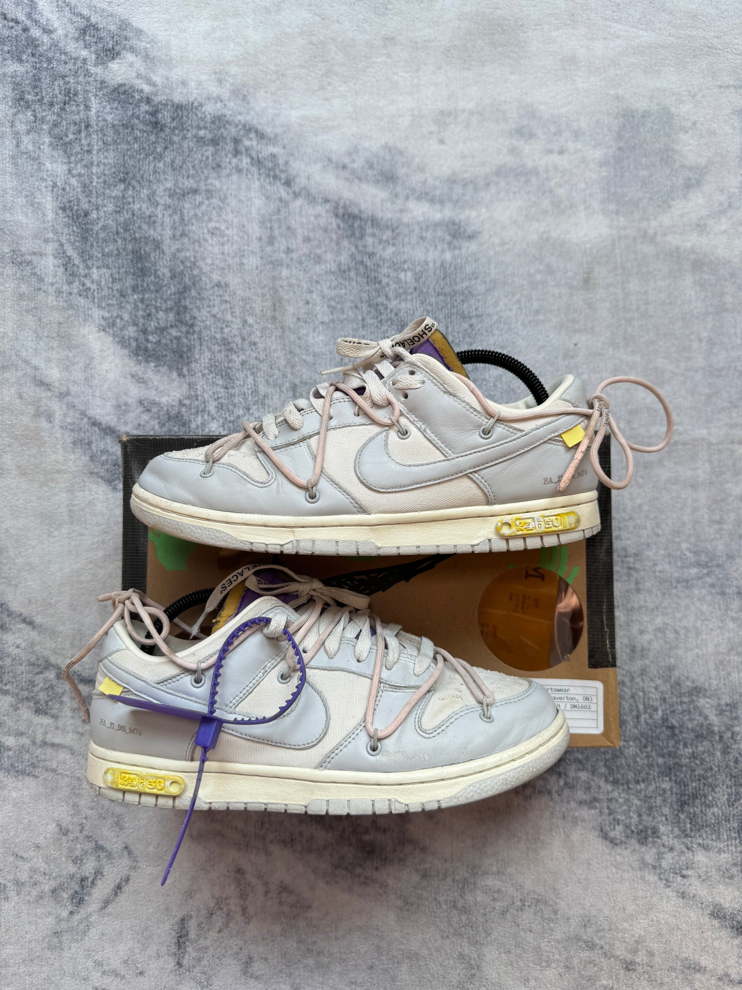 Nike Dunk Low Off White Lot 24