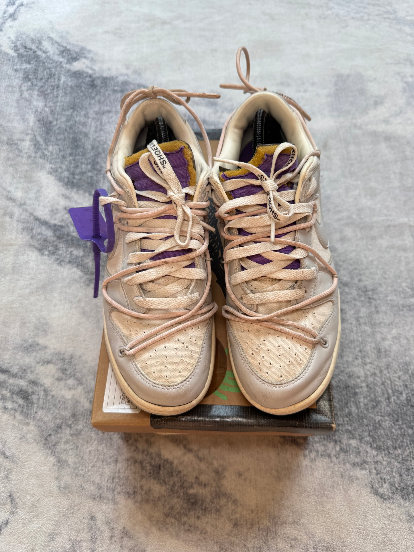 Nike Dunk Low Off White Lot 24
