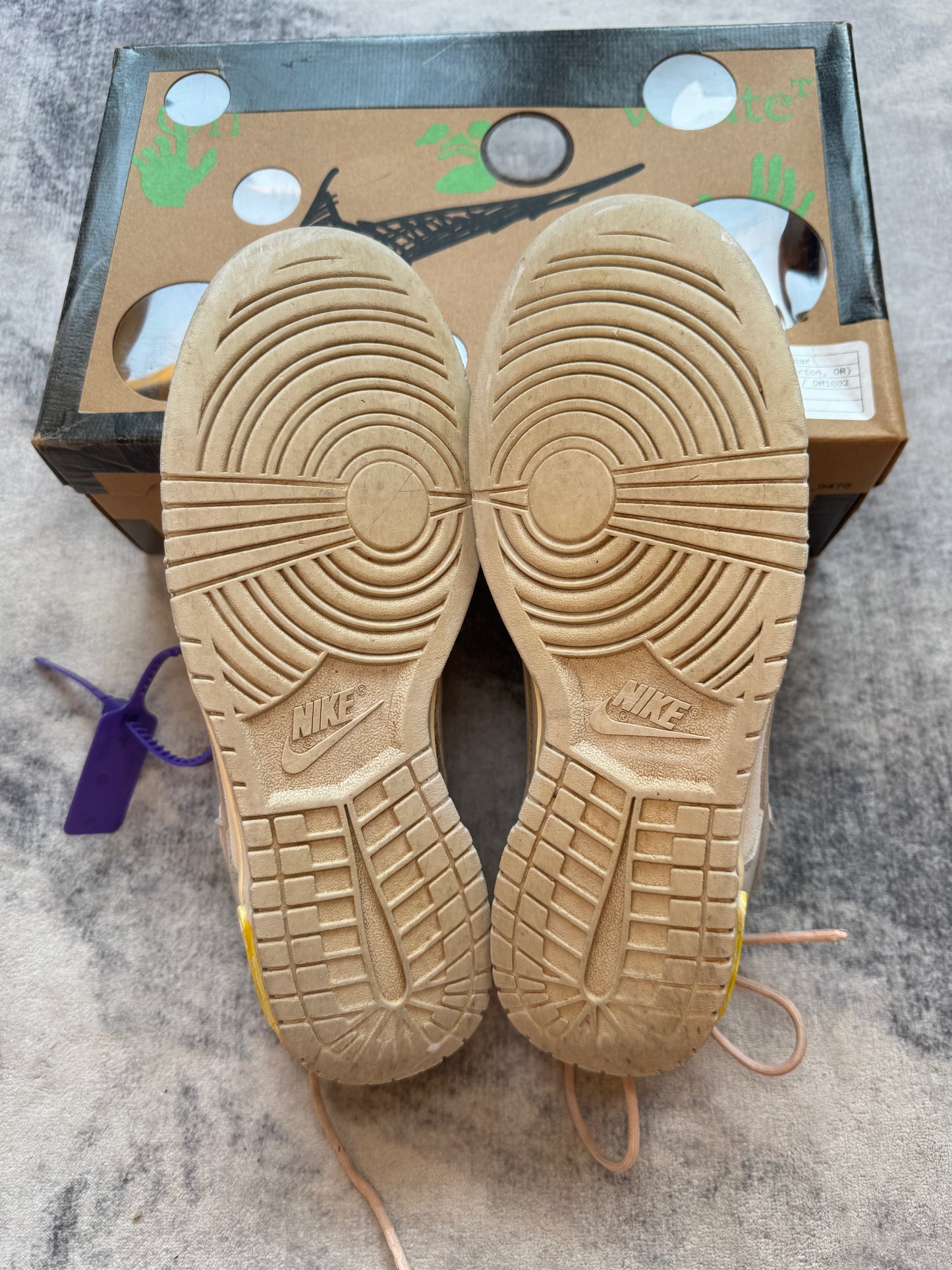 Nike Dunk Low Off White Lot 24