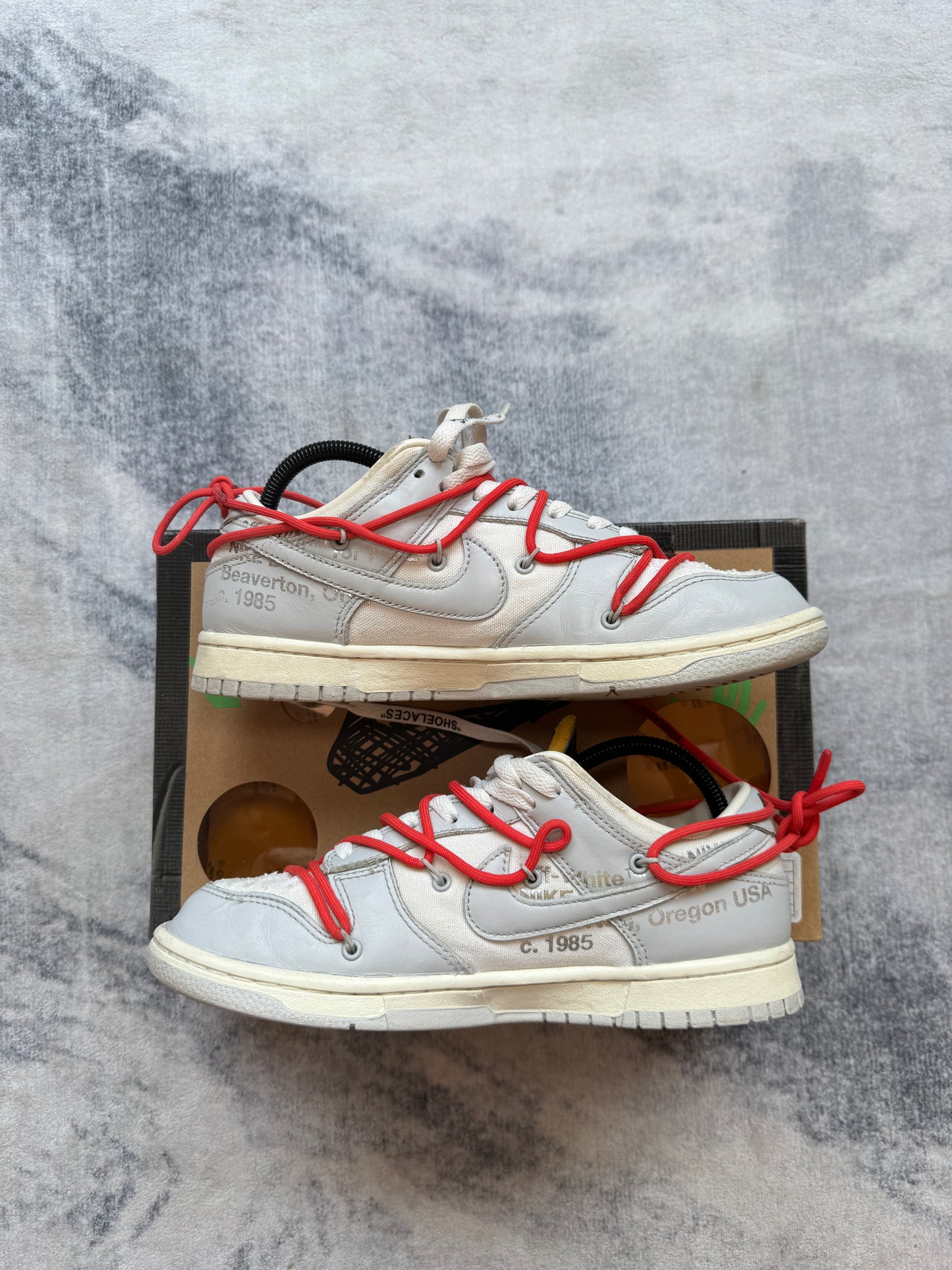 Nike Dunk Low Off White Lot 23