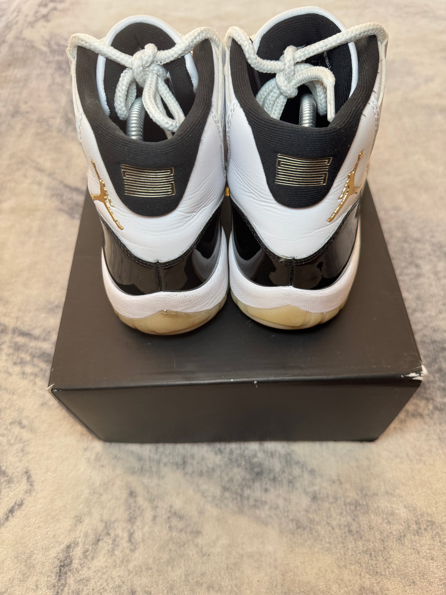Jordan 11 Gratitude