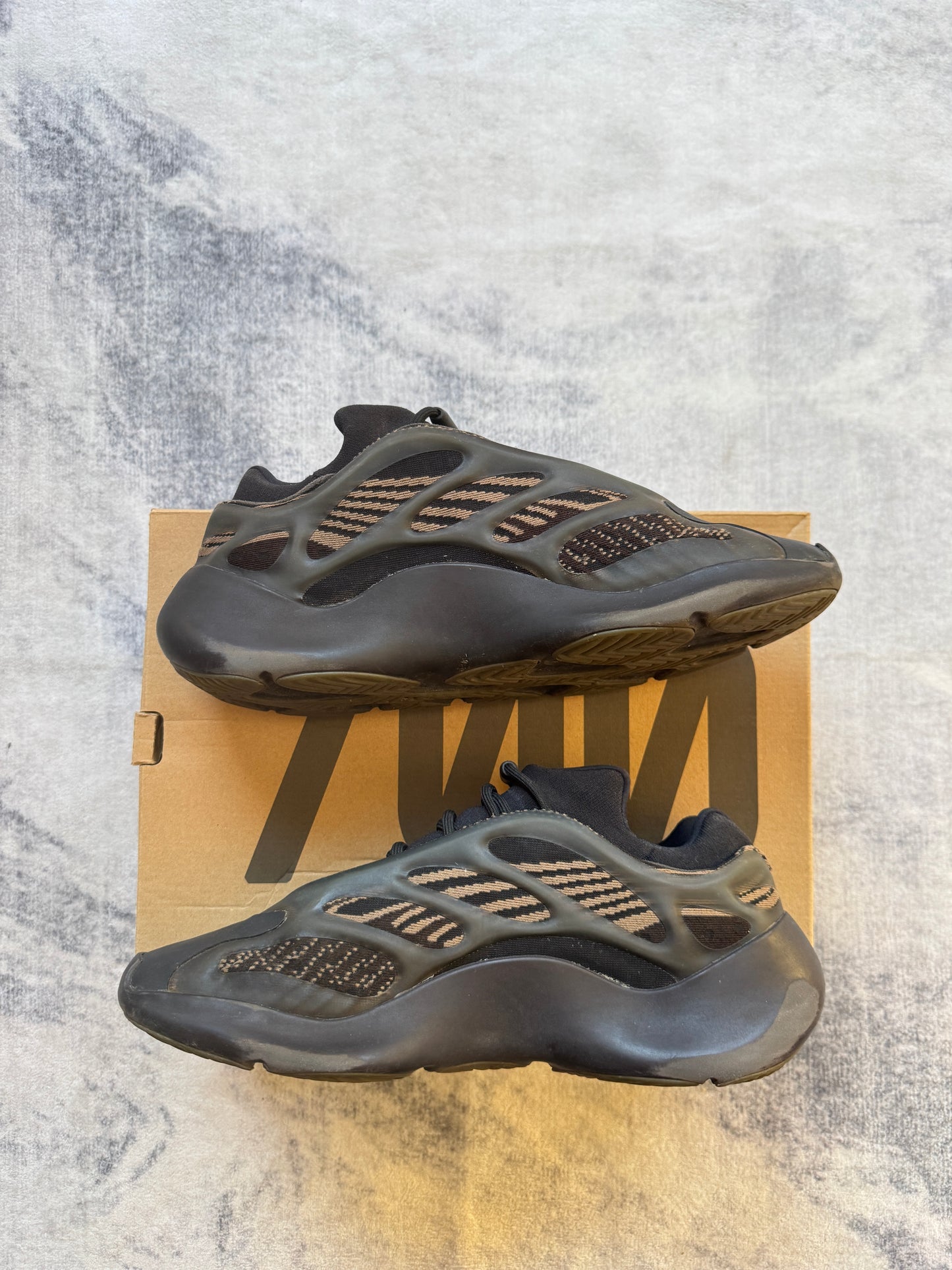 Yeezy 700v3 Dark