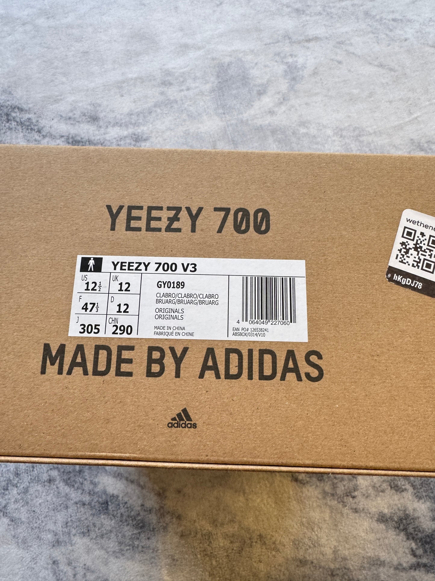 Yeezy 700v3 Dark