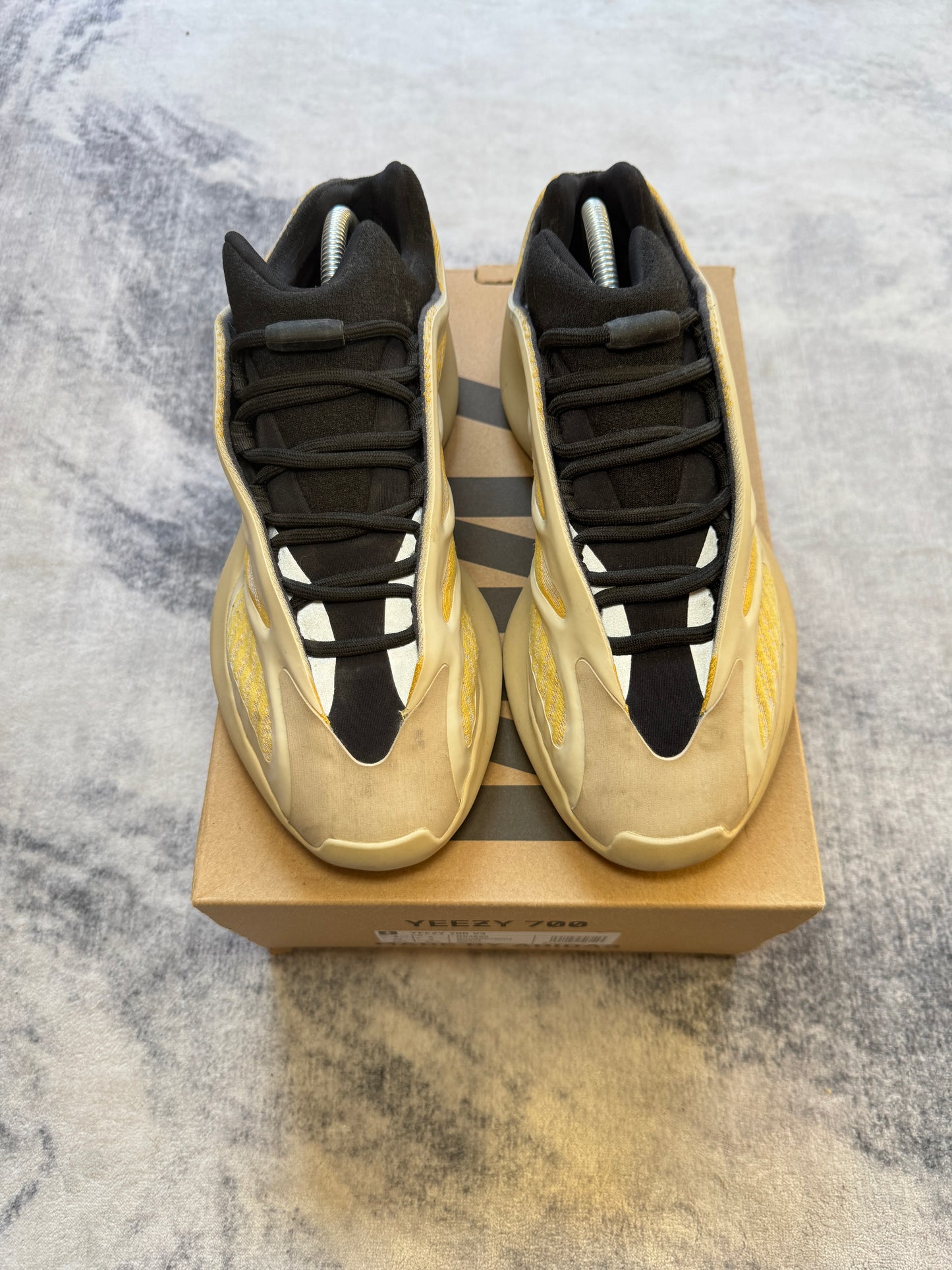Yeezy 700v3 Safflower