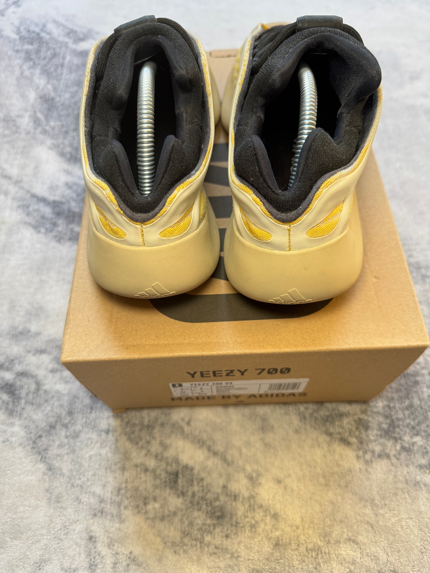 Yeezy 700v3 Safflower