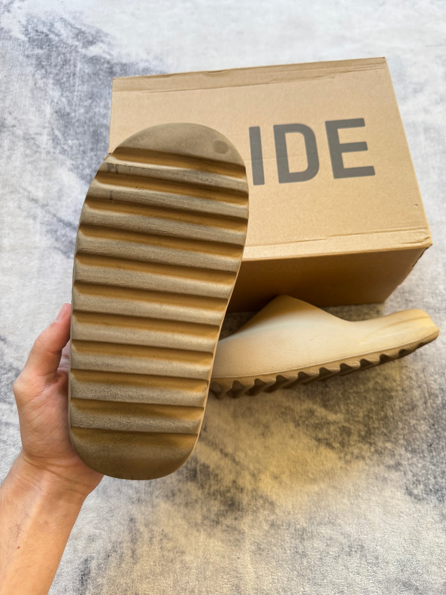 Yeezy Slide Pure