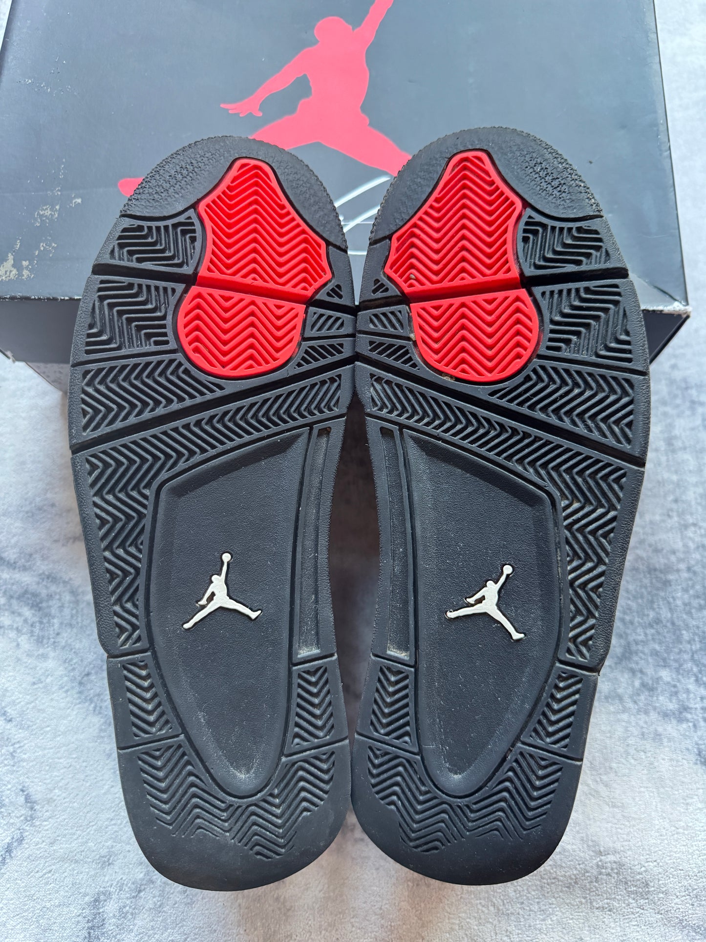 Jordan 4 Red Thunder