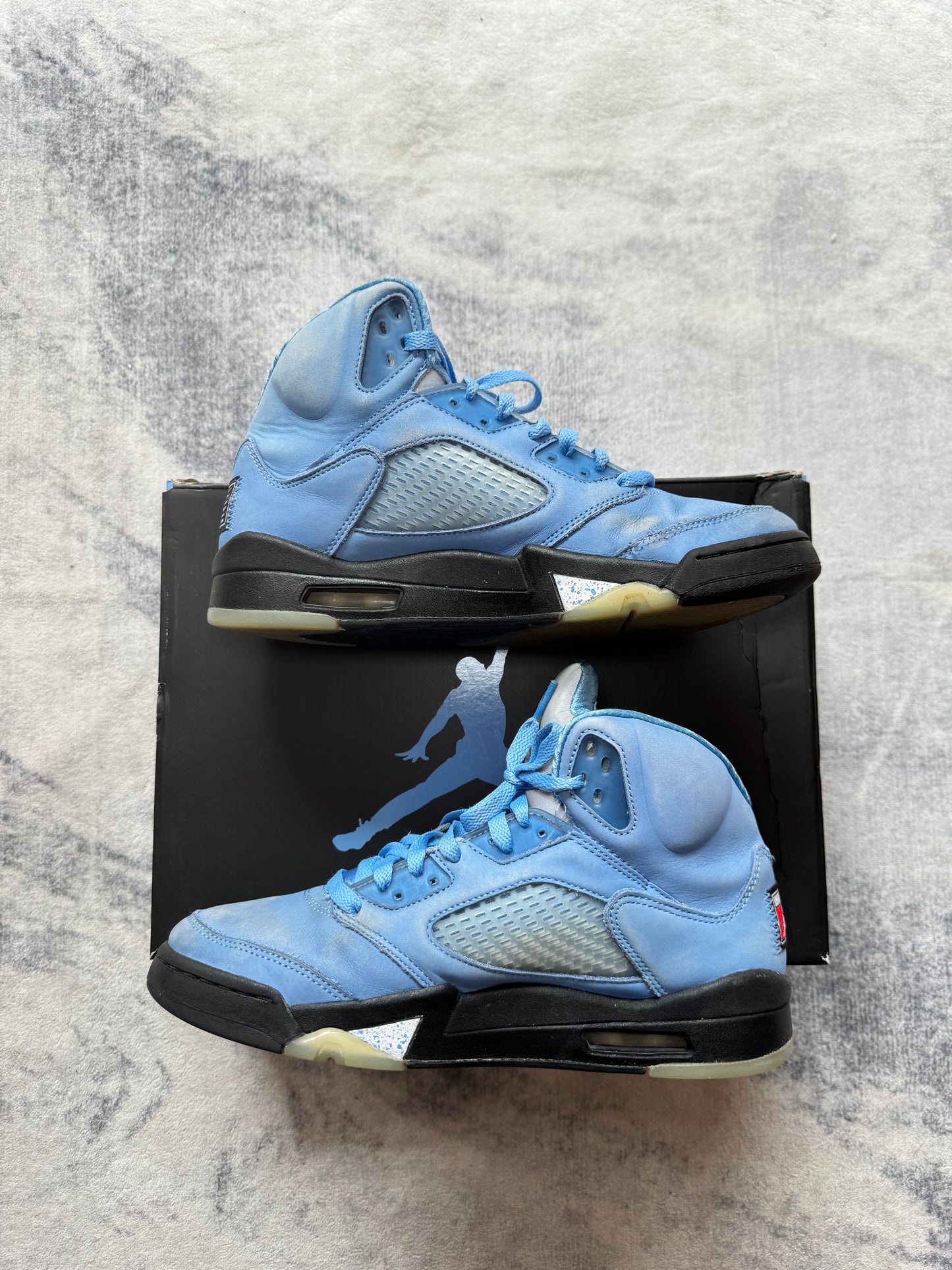 Jordan 5 University Blu