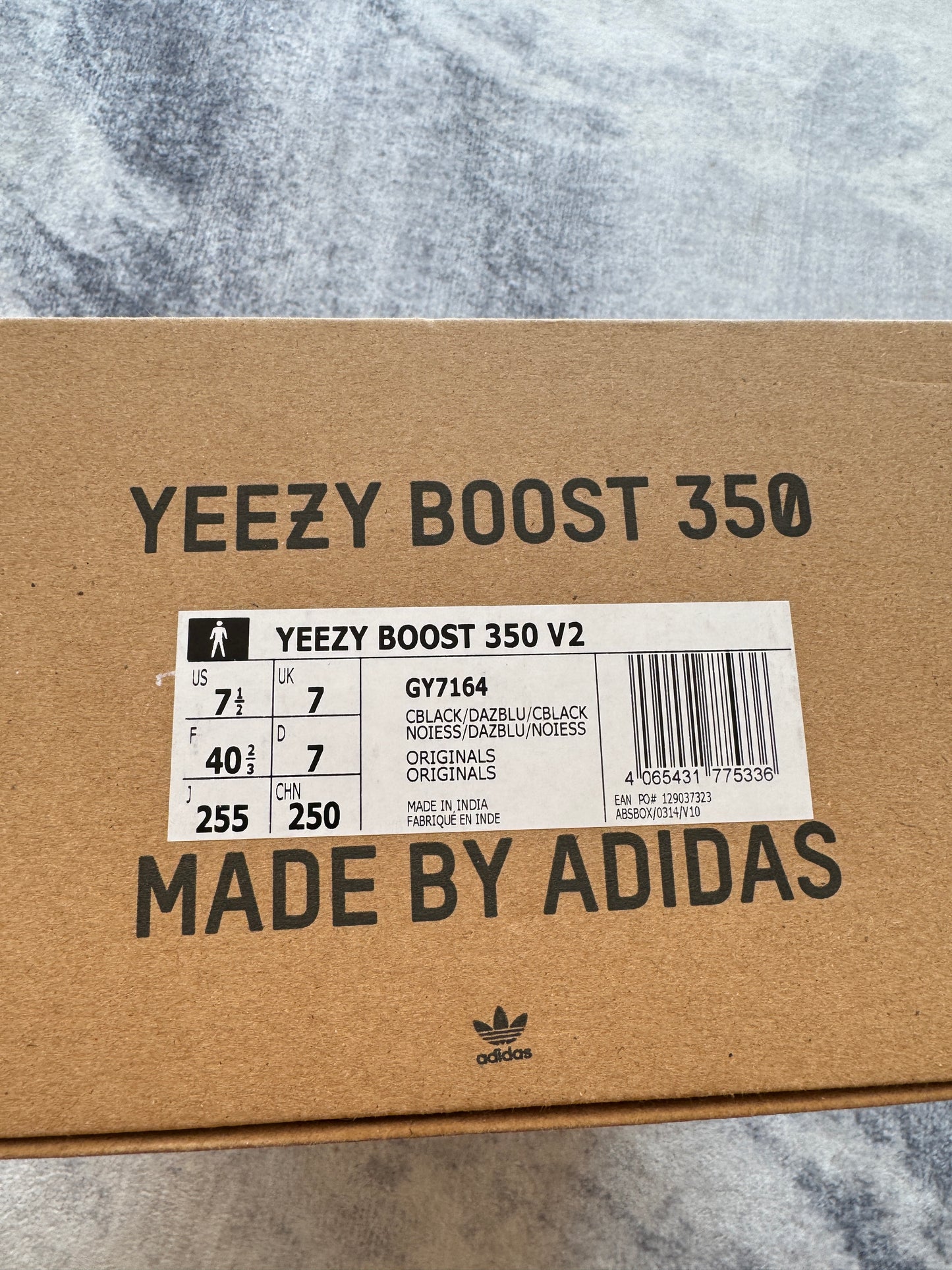 Yeezy 350 Electric Blue Unisex