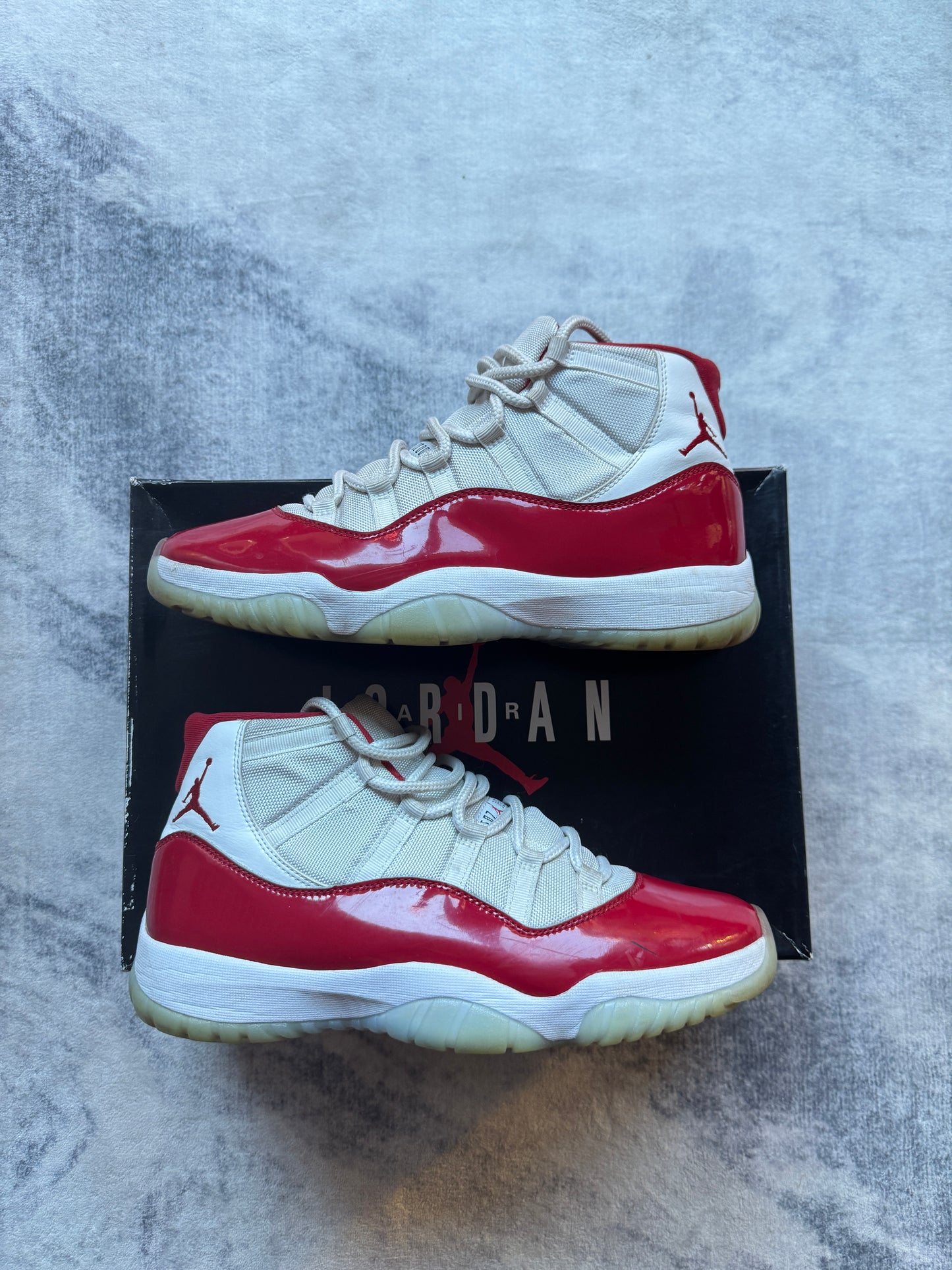Jordan 11 Cherry