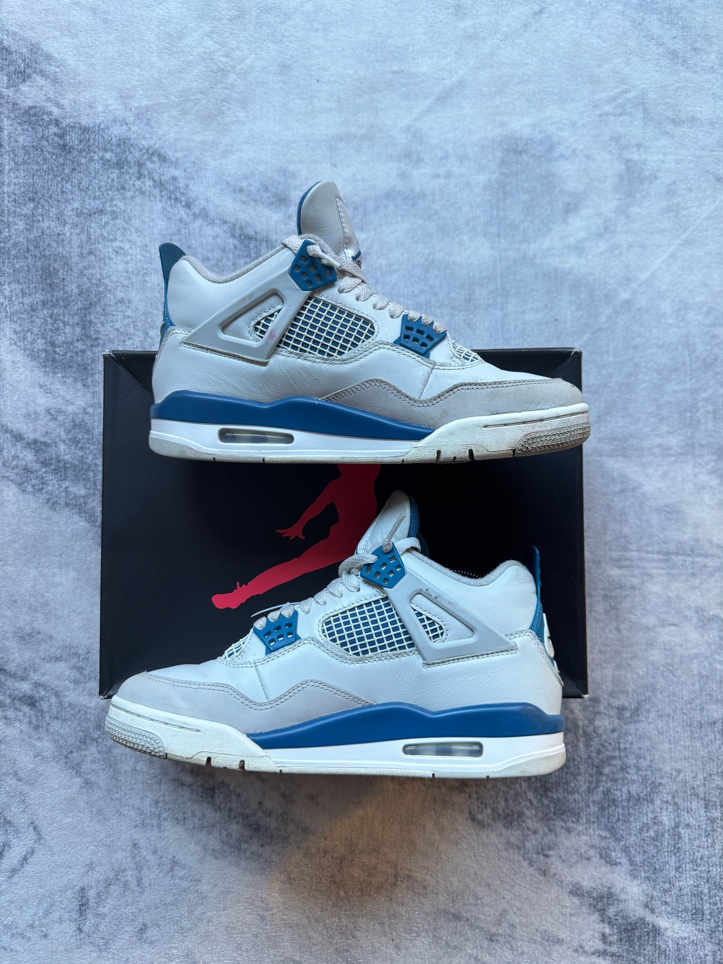 Jordan 4 Military Blu