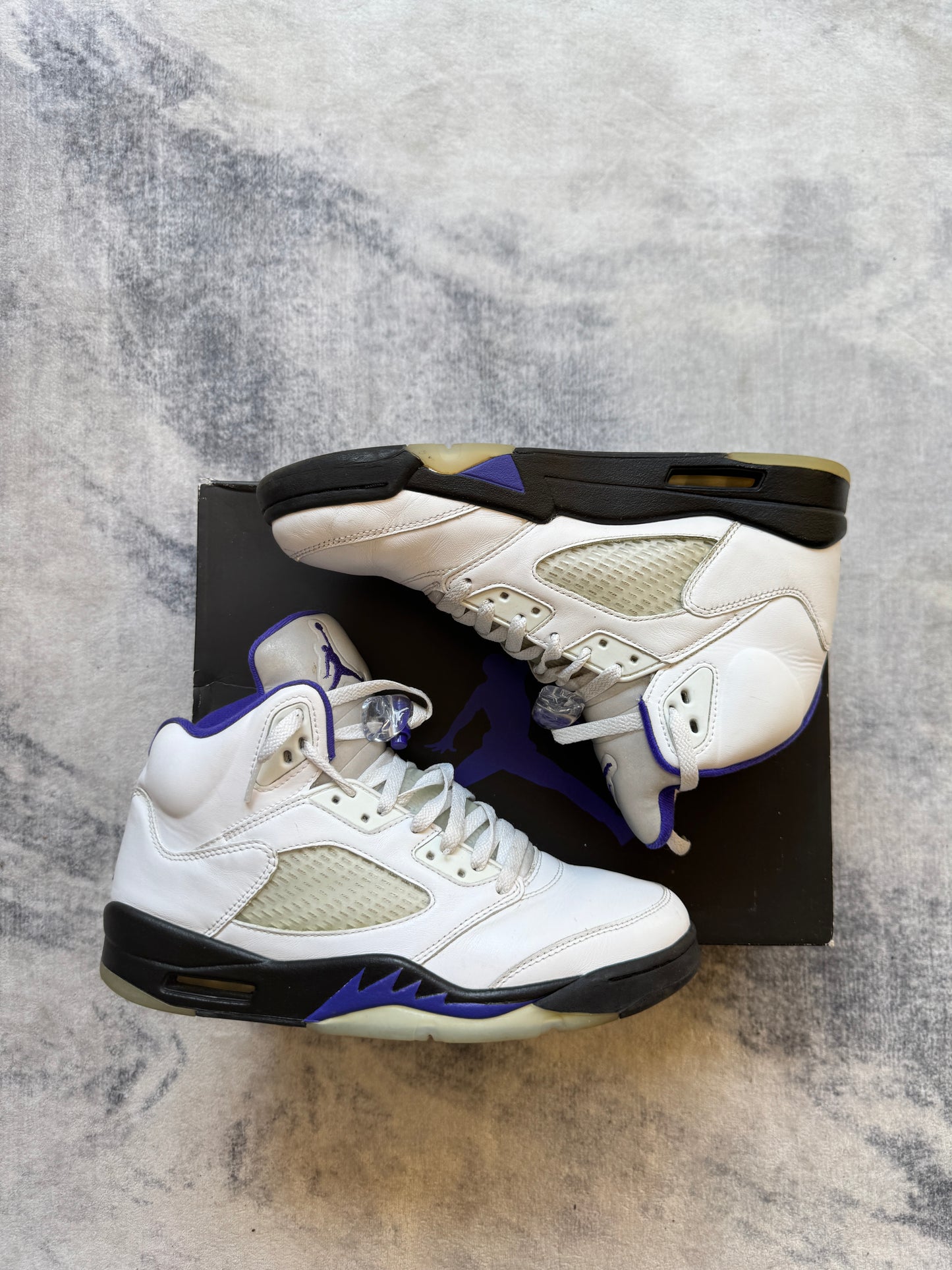Jordan 5 Dark Concord