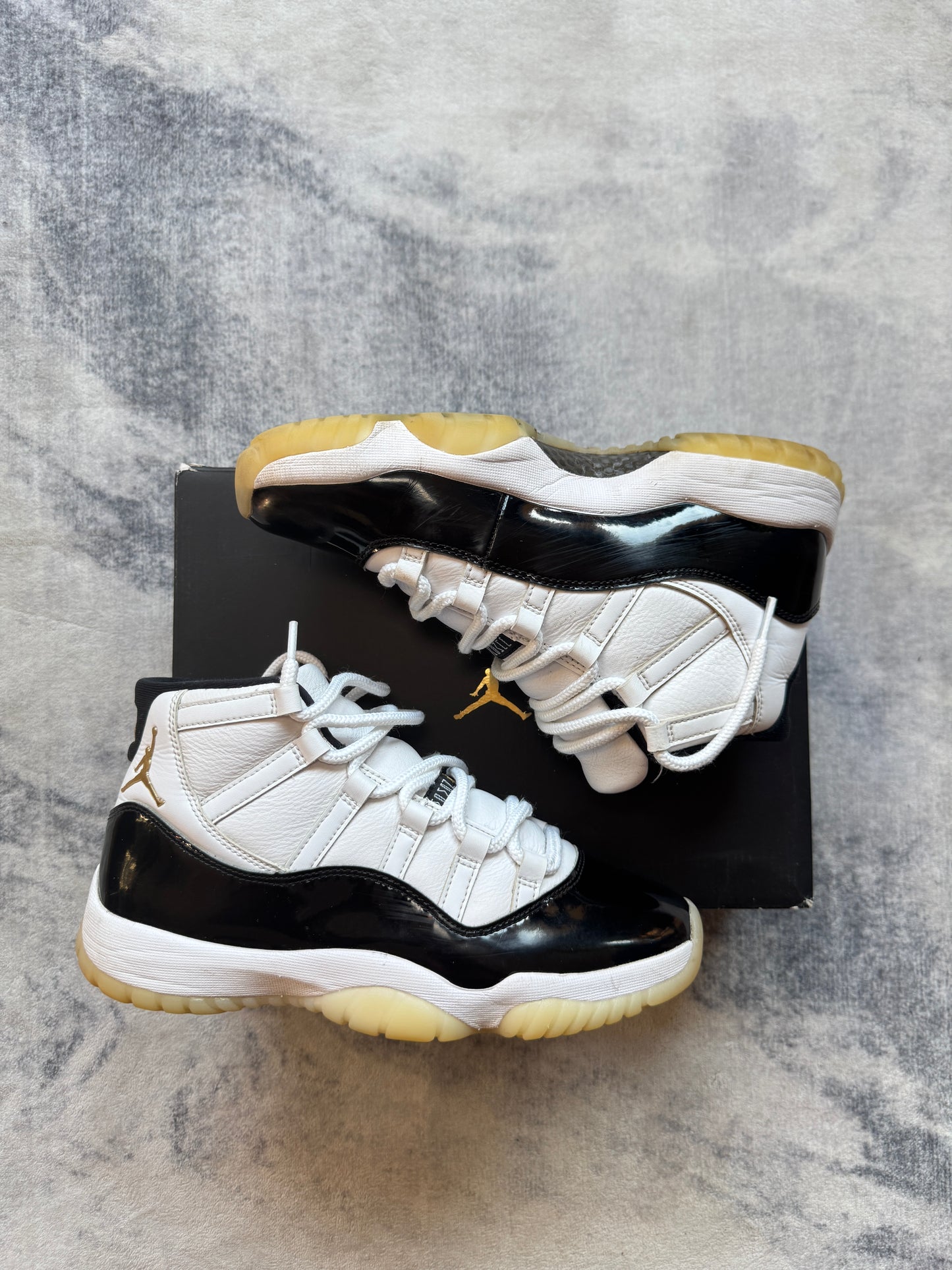 Jordan 11 Gratitude