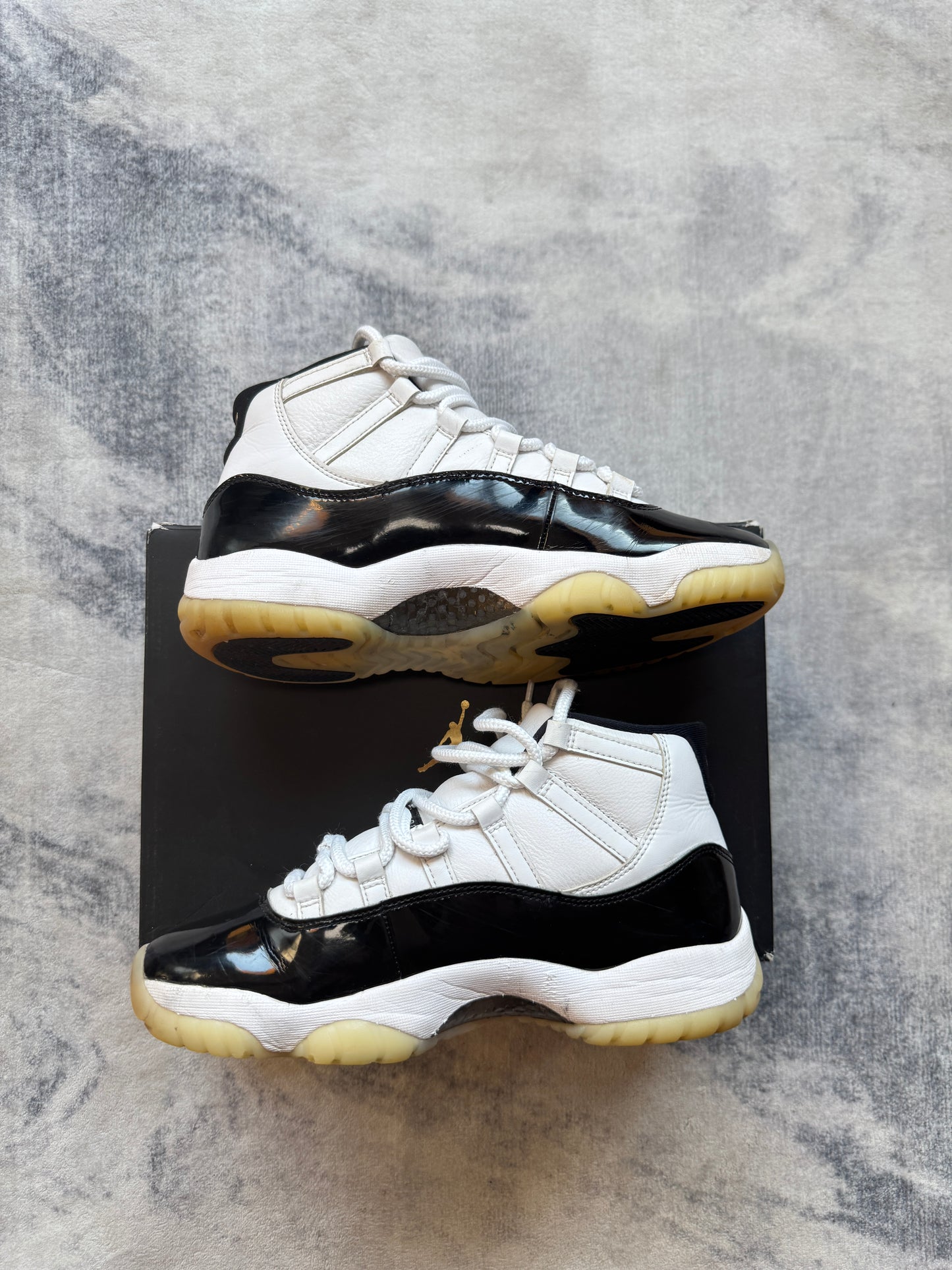 Jordan 11 Gratitude