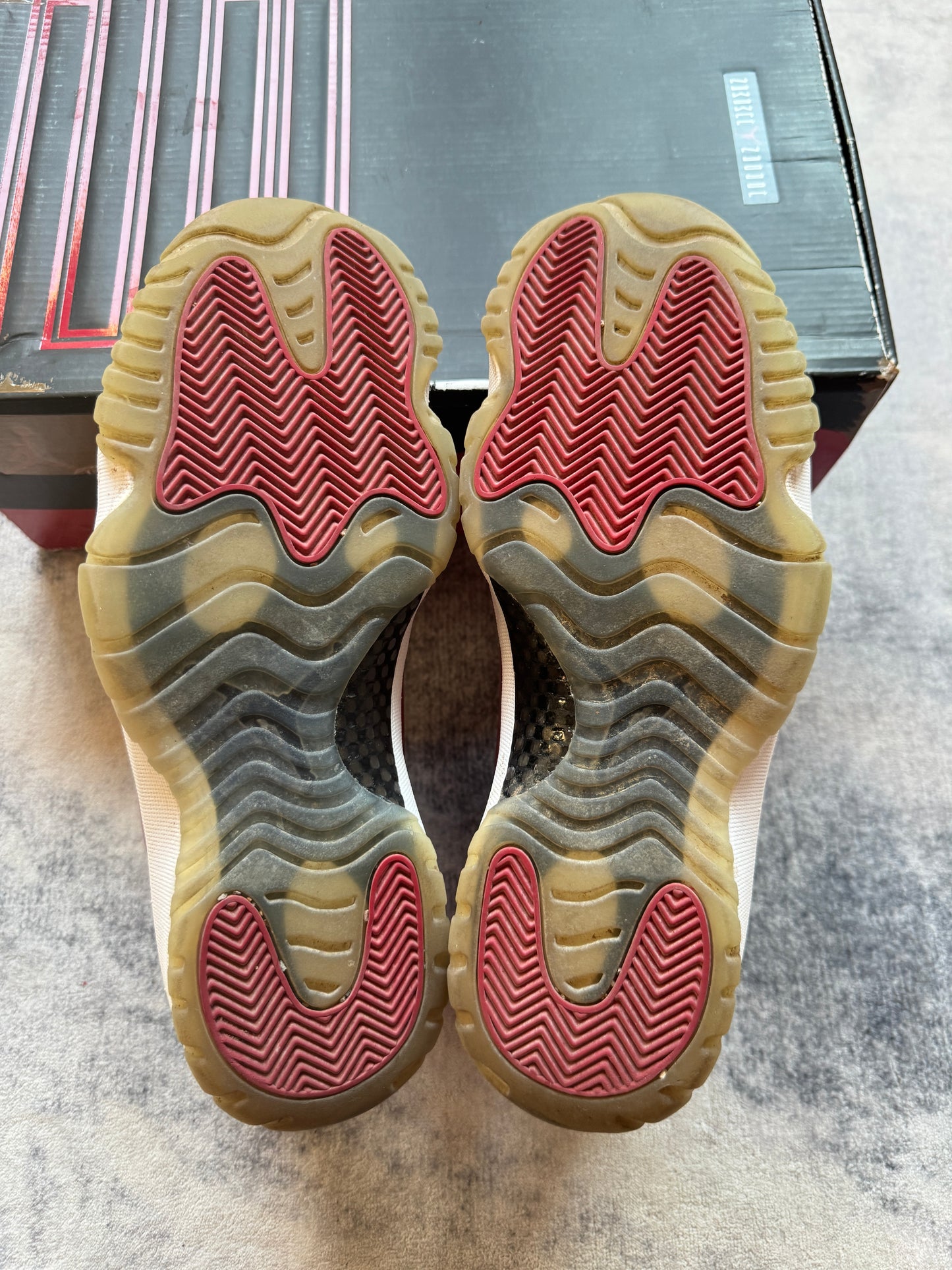 Jordan 11 Red Wine 96