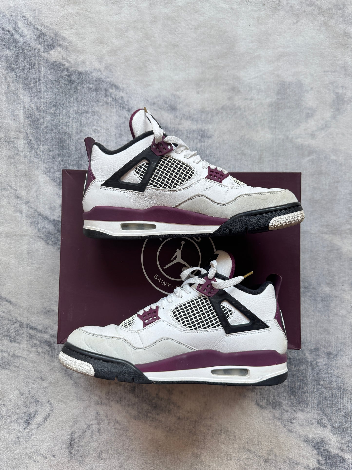 Jordan 4 Paris Saint Germain
