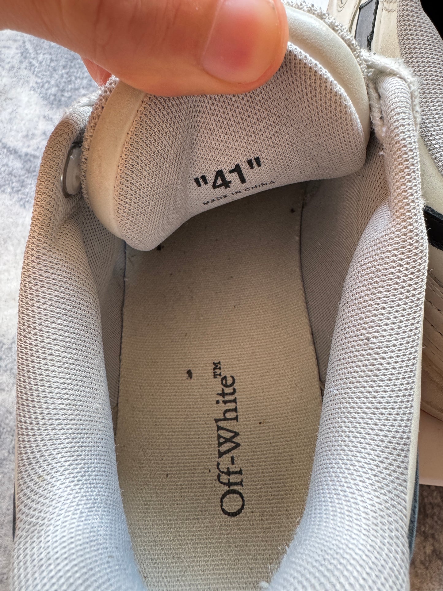 Off White Out Of Office White