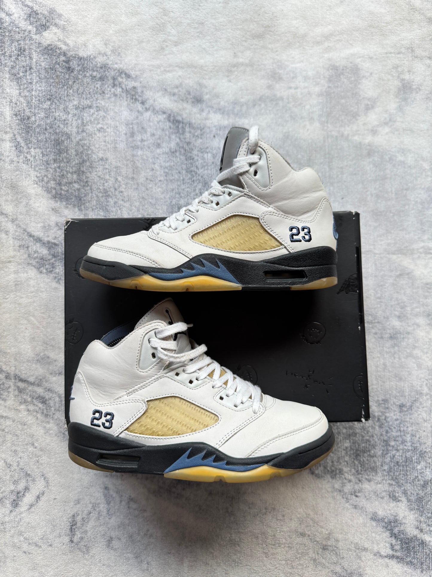 Jordan 5 A Ma Maniere Unisex