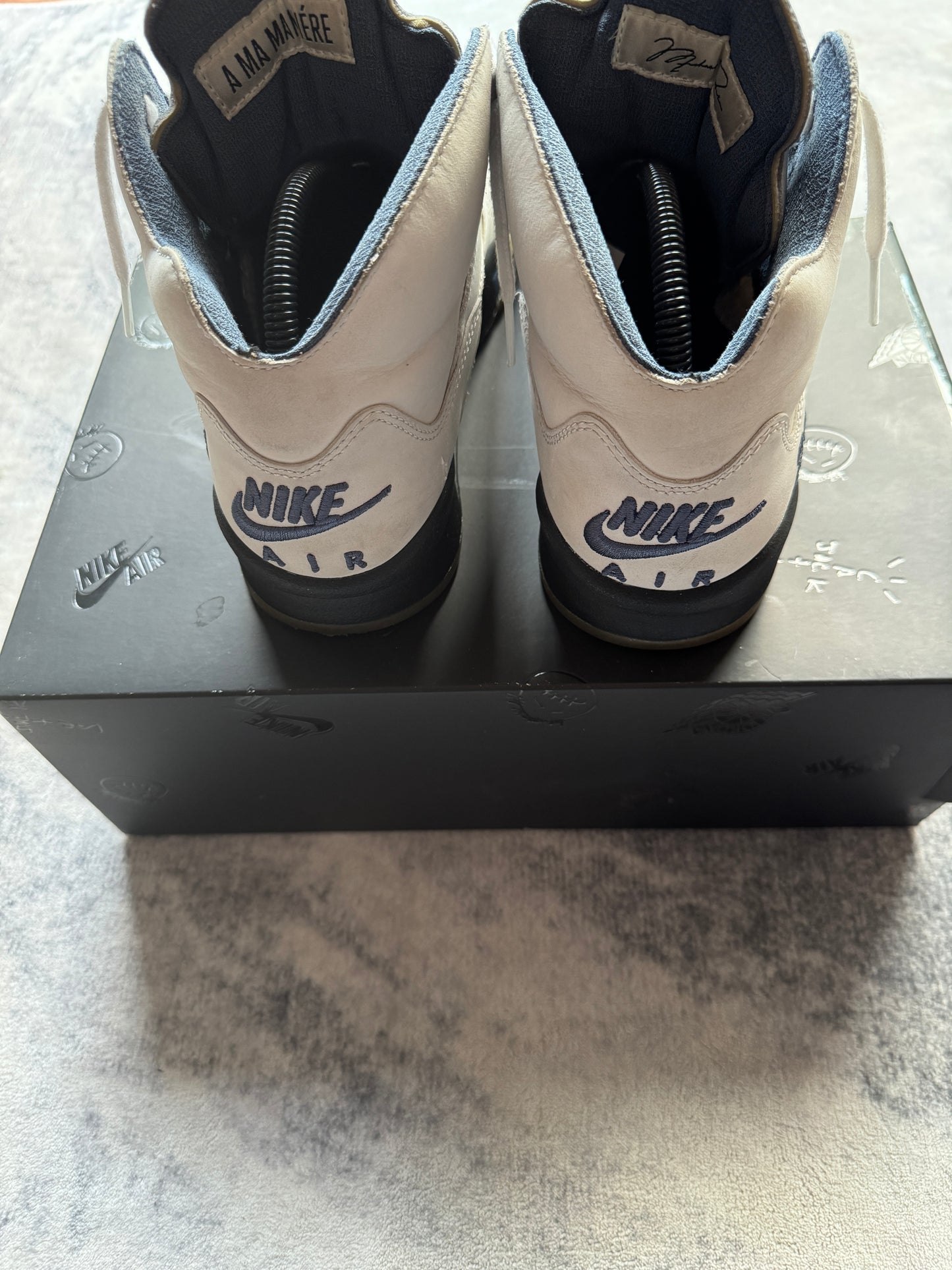 Jordan 5 A Ma Maniere Unisex