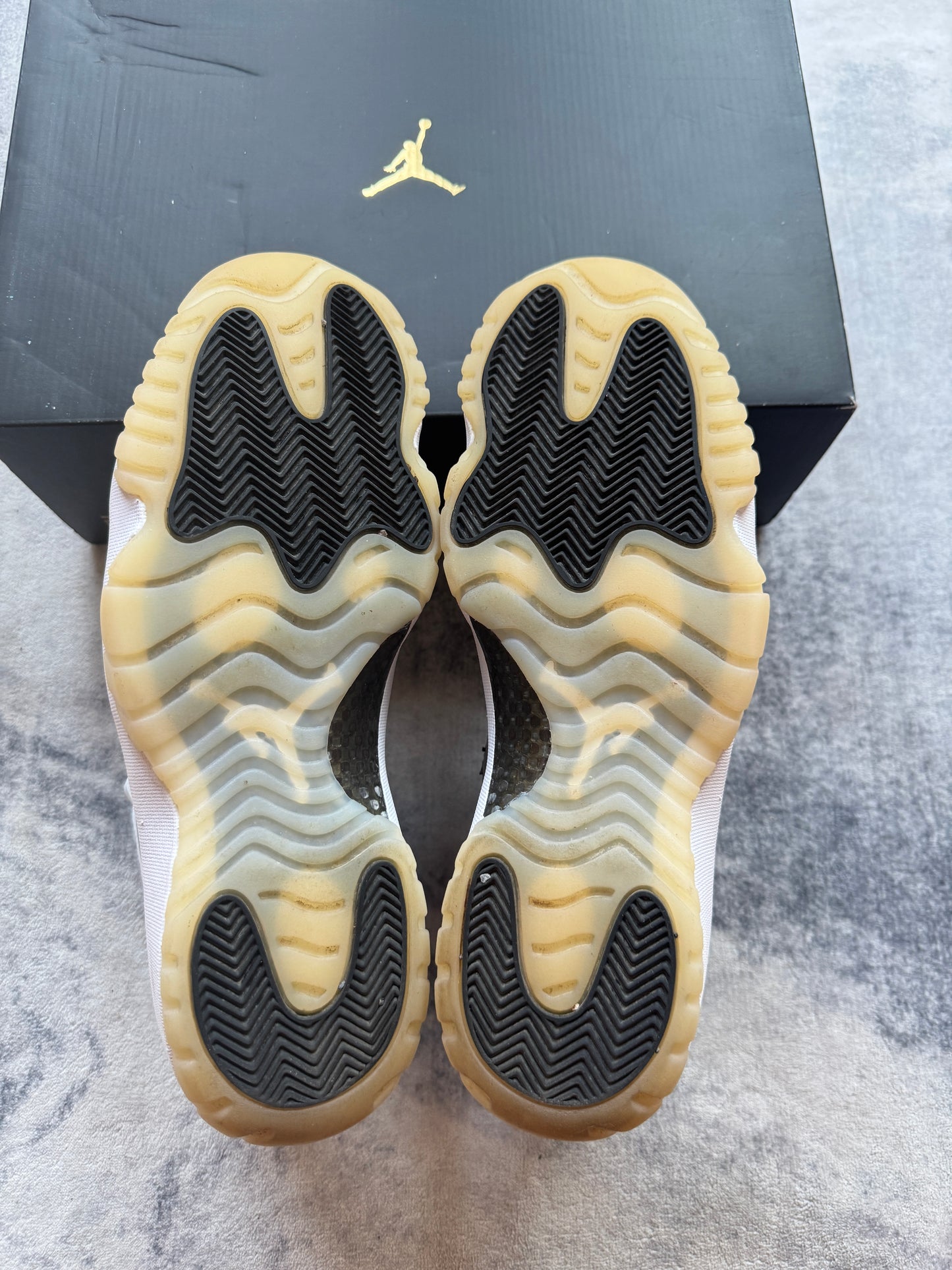 Jordan 11 Gratitude