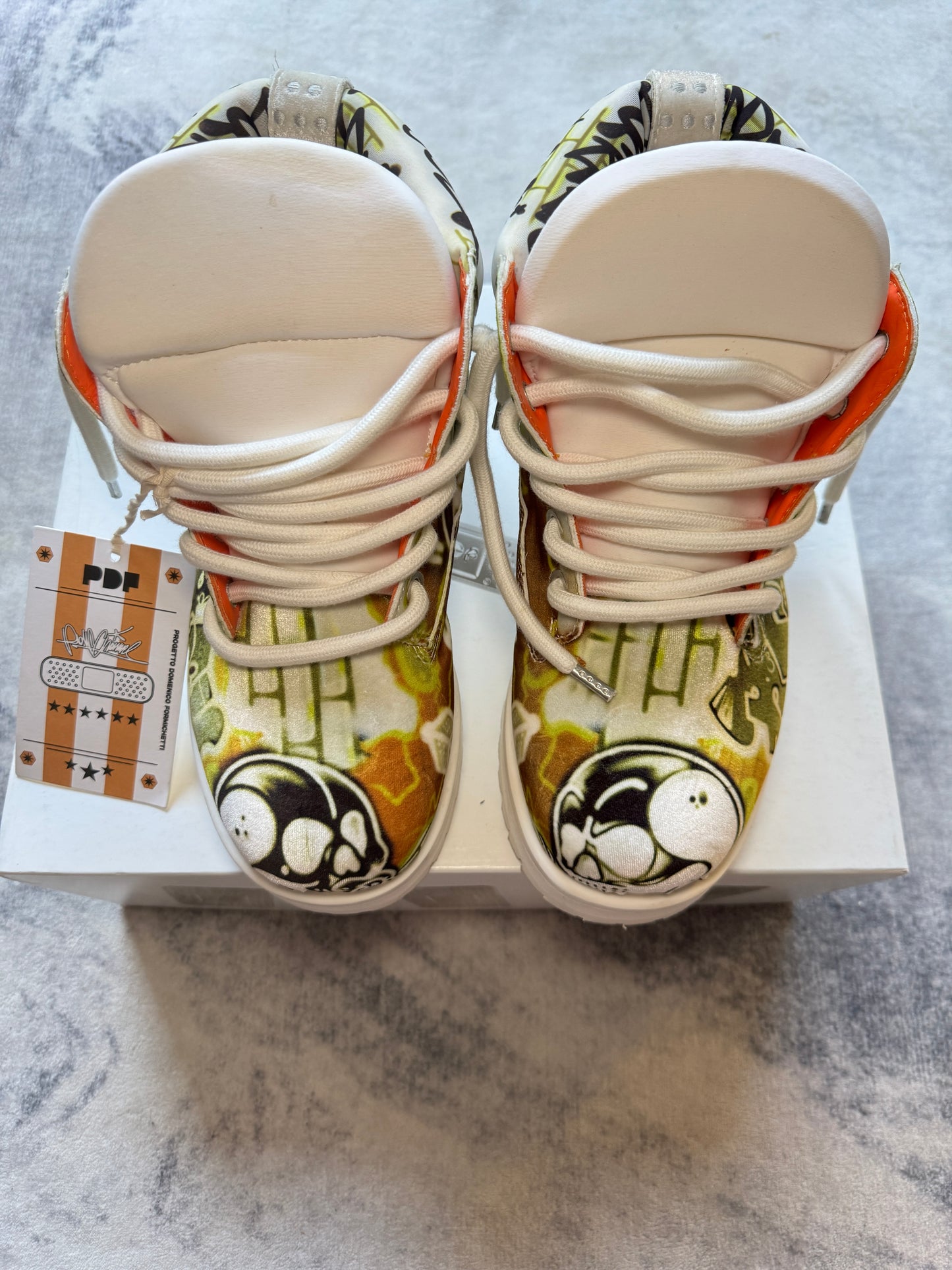 Pdf Strada Boots Graffiti