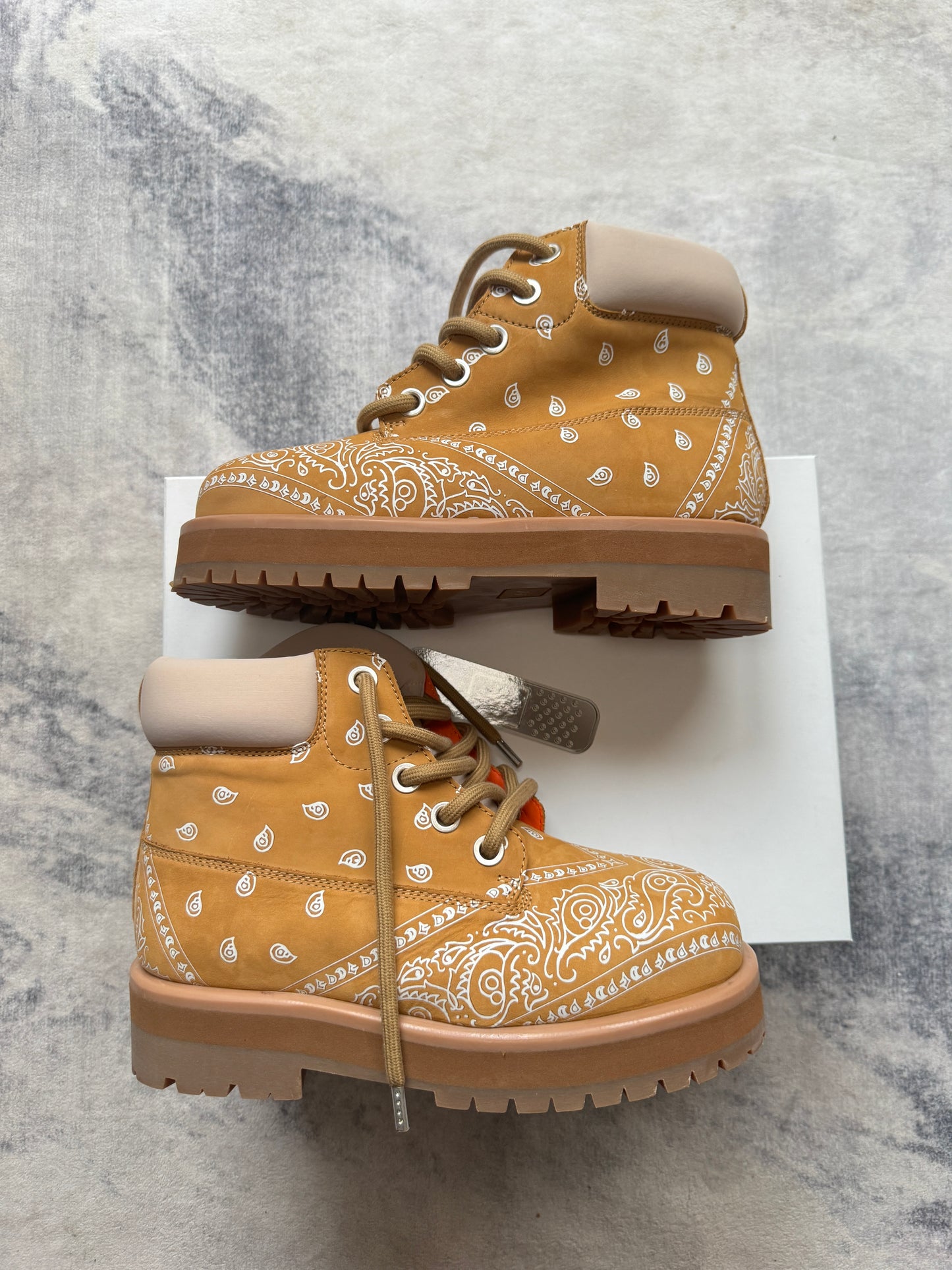 Pdf Channel Strada Boots Bandana