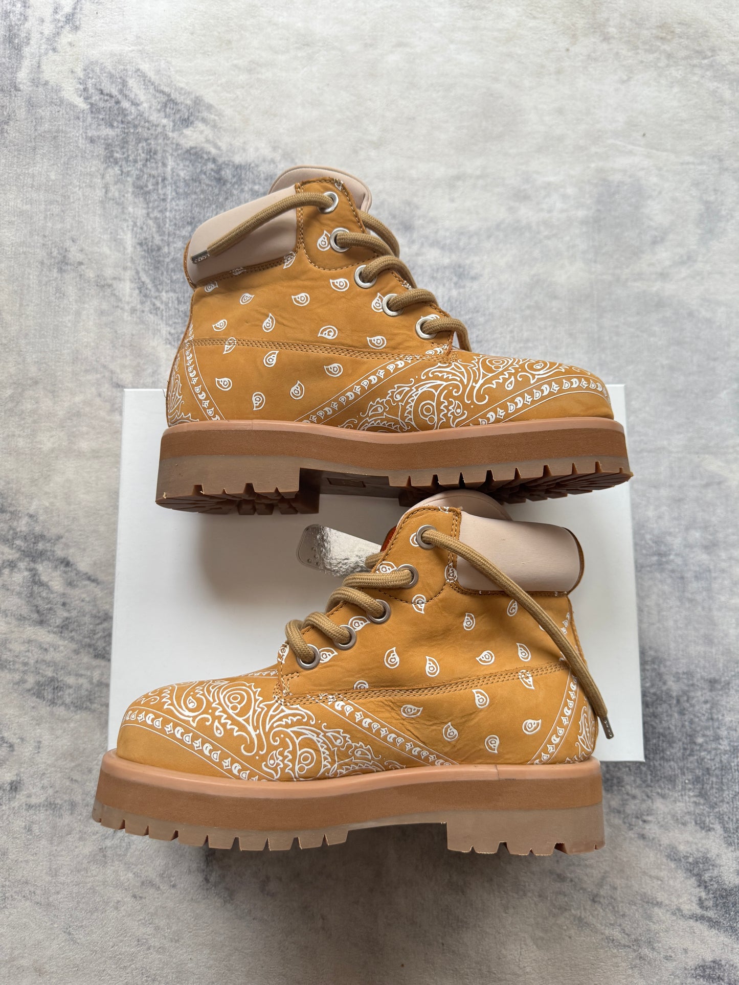 Pdf Channel Strada Boots Bandana