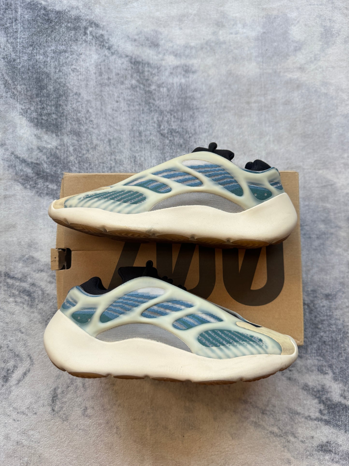 Yeezy 700v3 Knit