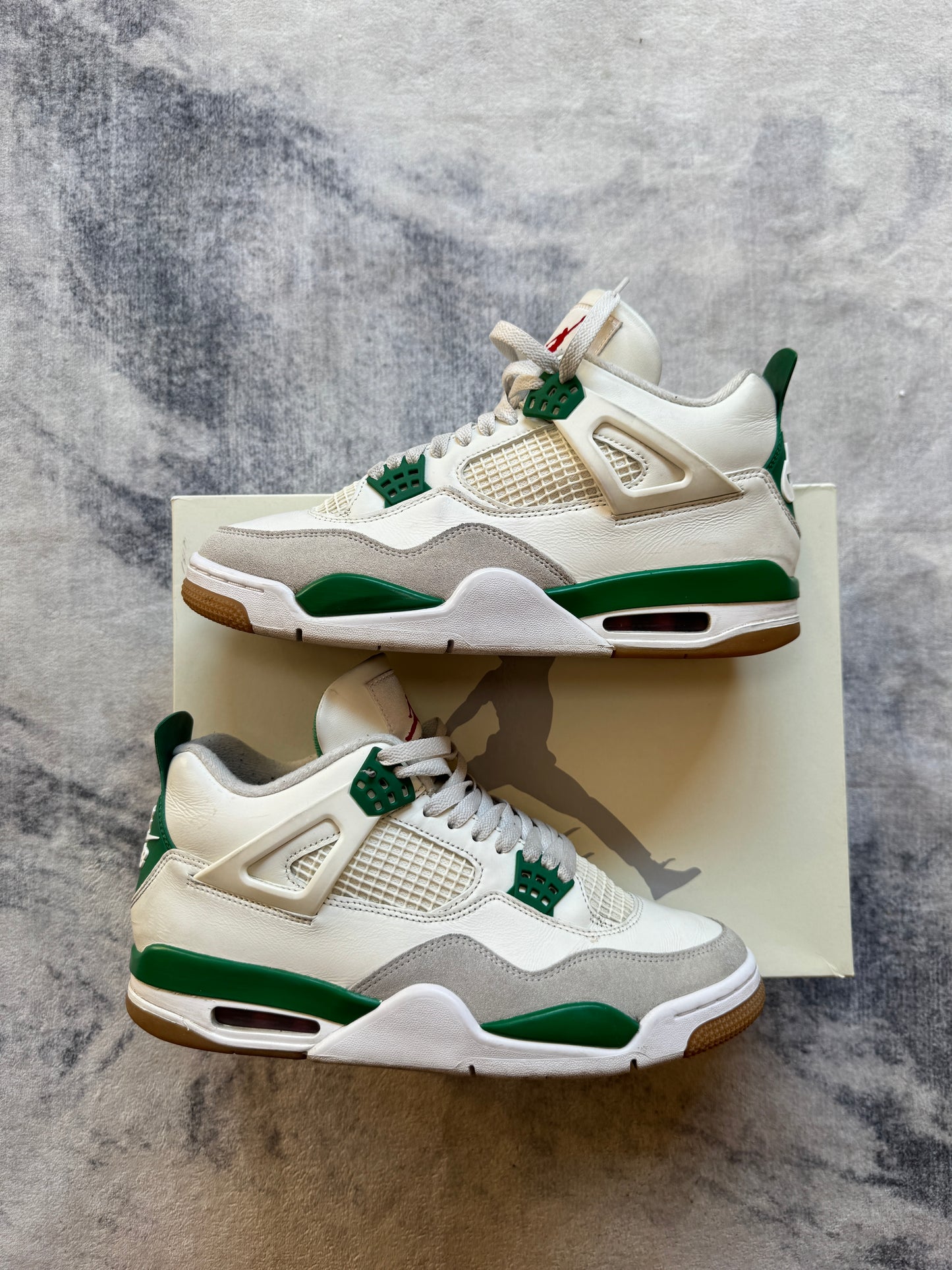 Jordan 4 Sb Pine Green