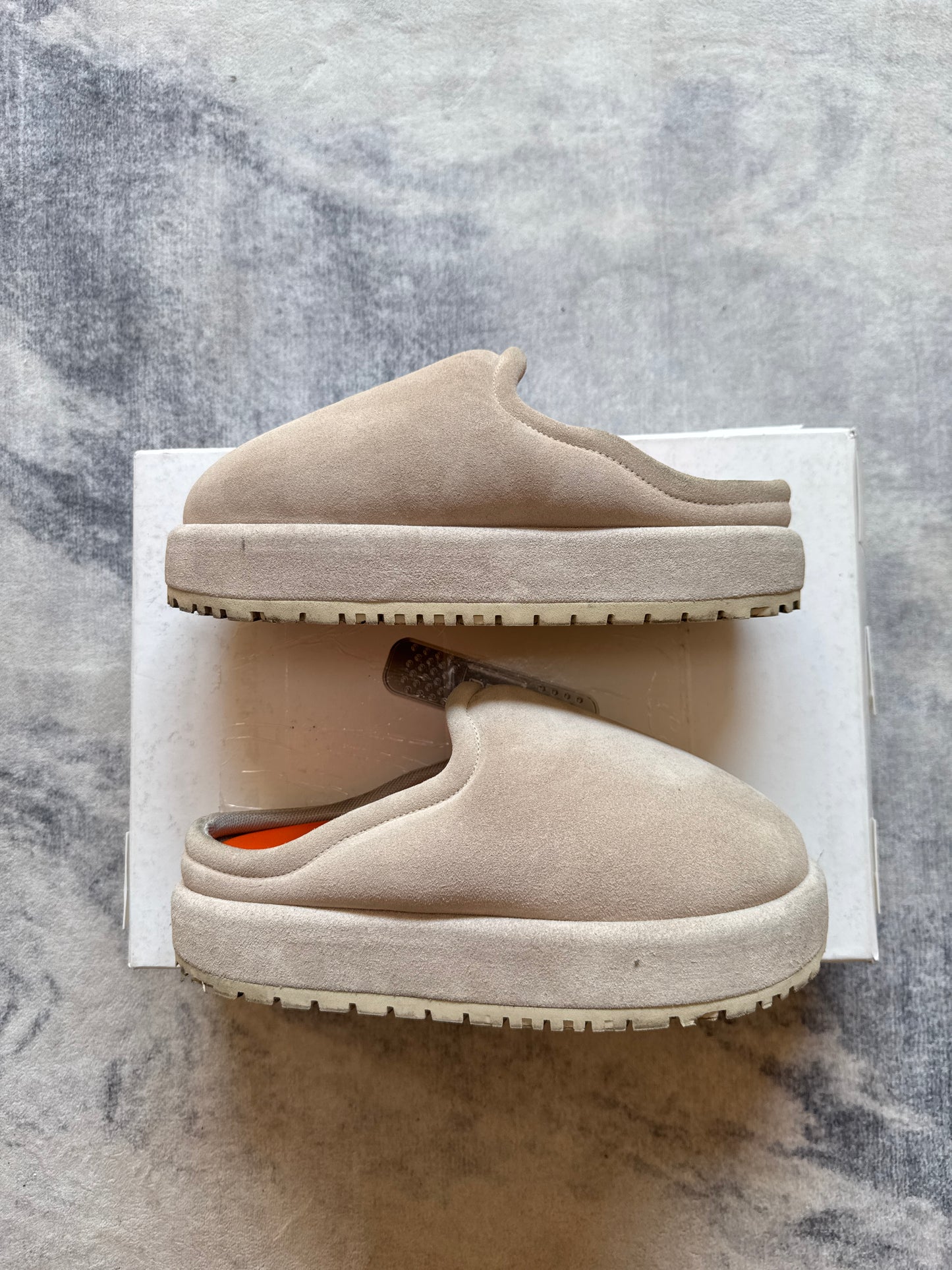 Pdf Slide Beige